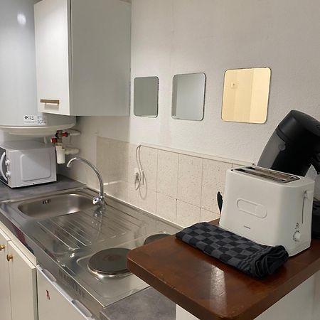 Studio A 5 Mn A Pied De La Gare Saint-Roch Montpellier Exterior photo